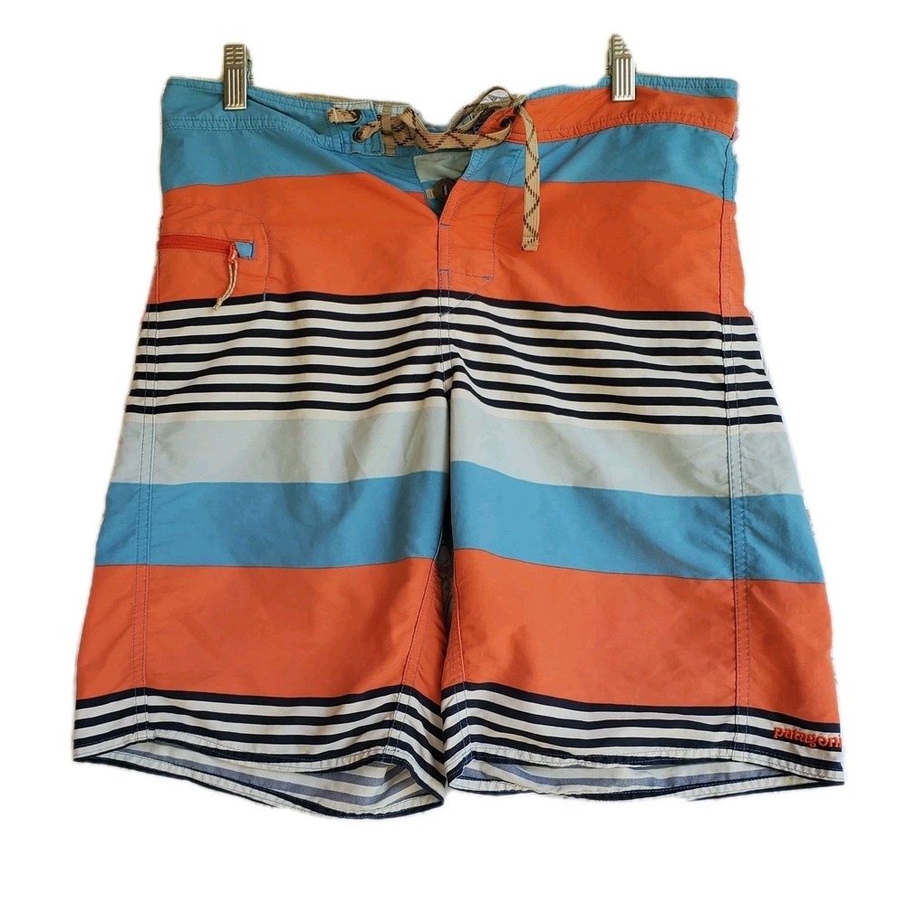 Patagonia Men's Wavefarer Board‎ Shorts Size 32 Orange Blue Striped Swim Trunks